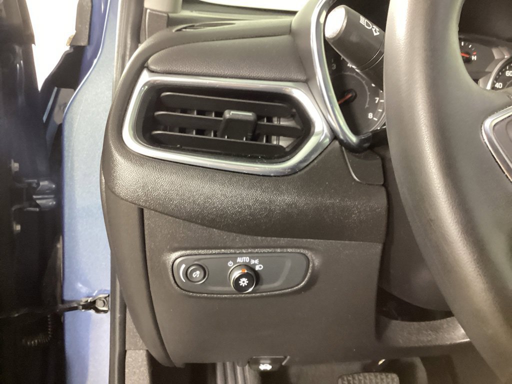 Used 2024 Chevrolet Equinox LT FWD image 12