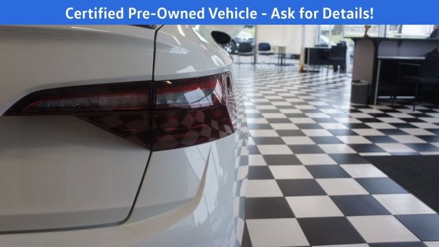 Used 2024 Volkswagen Jetta GLI 40th Anniversary Edition image 59