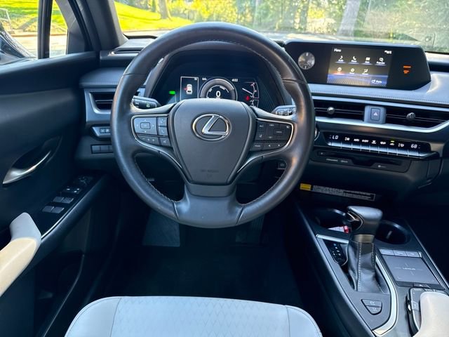 Used 2020 Lexus UX 250h w/ Accessory Package image 12