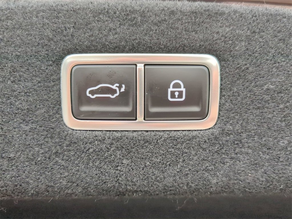 New 2025 Genesis G90 3.5T image 12