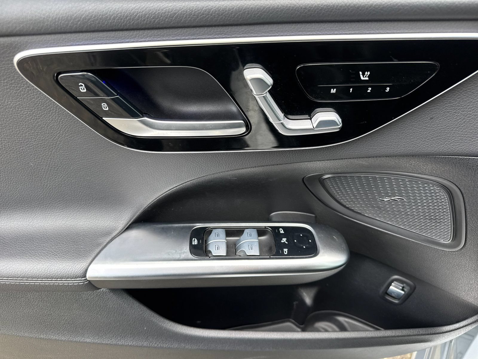 Certified 2024 Mercedes-Benz C 300 Sedan image 11