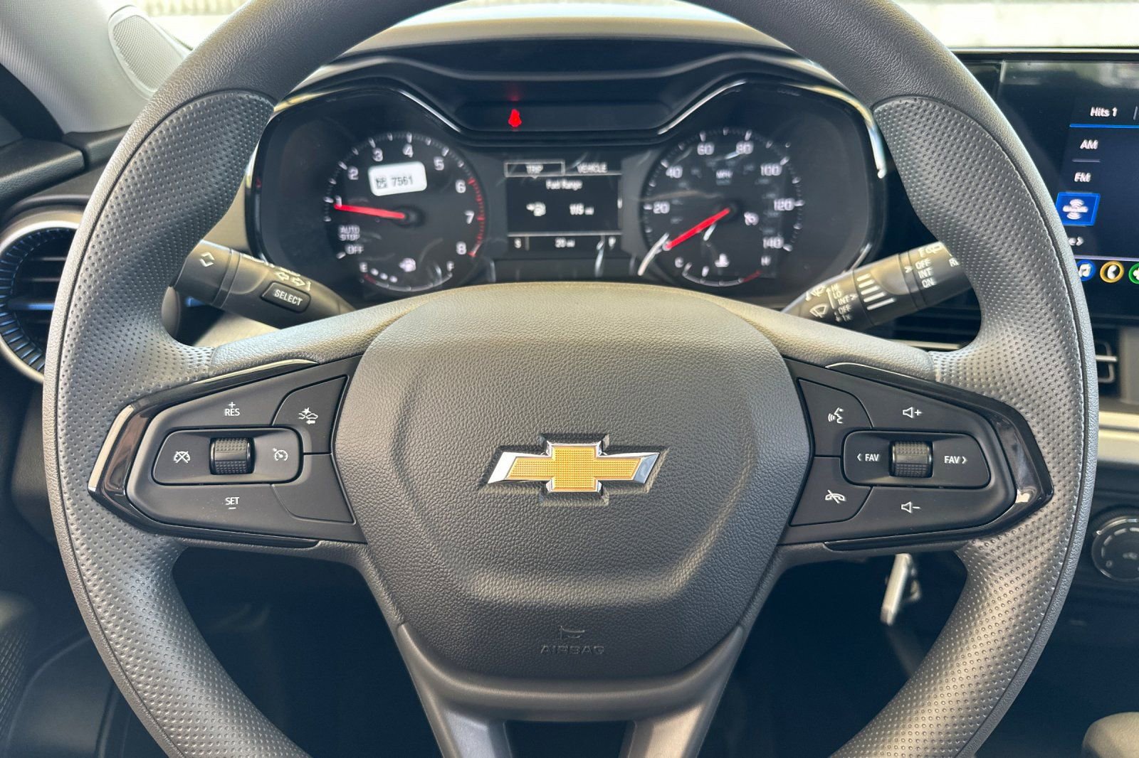 New 2026 Chevrolet Trax LS w/ LS Convenience Package image 24