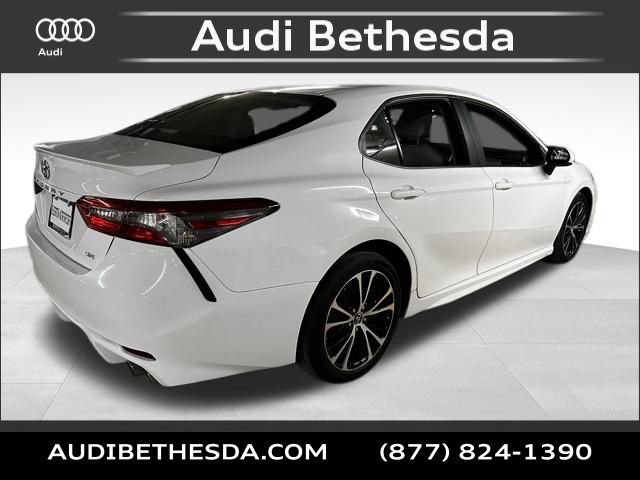 Used 2018 Toyota Camry SE w/ Moonroof Package image 5