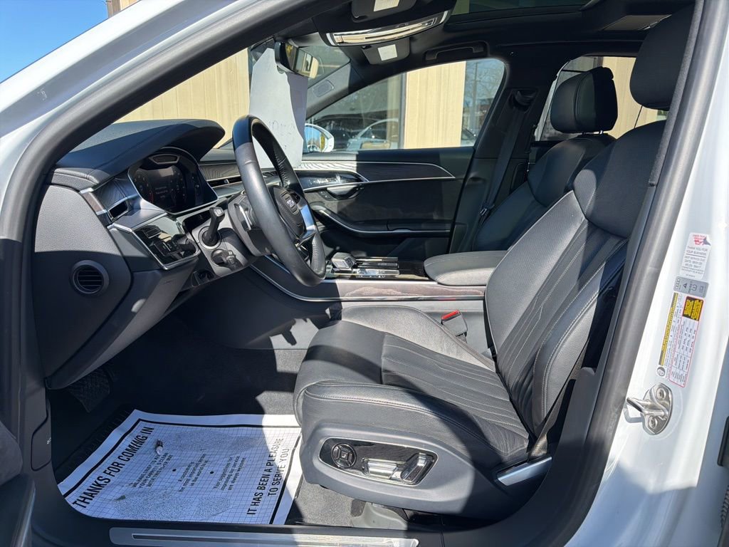 Used 2020 Audi A8 L 4.0T w/ Executive Package image 10