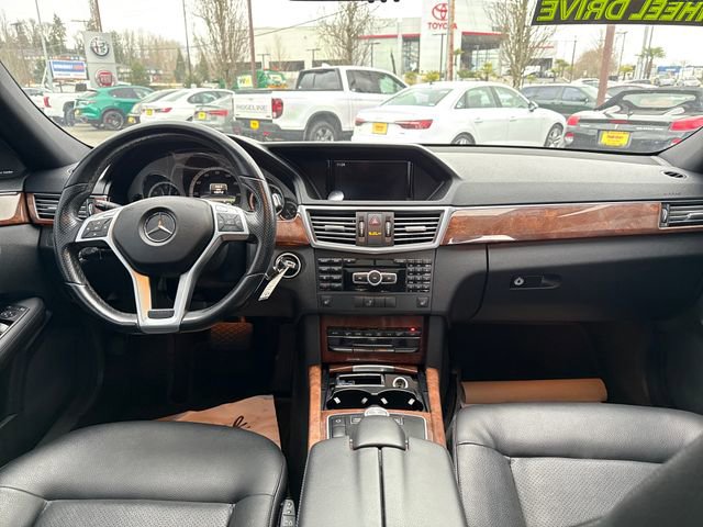 Used 2013 Mercedes-Benz E 350 4MATIC Wagon image 13
