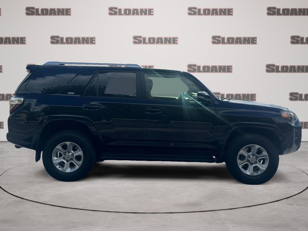 Used 2017 Toyota 4Runner SR5 Premium AWD/4WD image 6