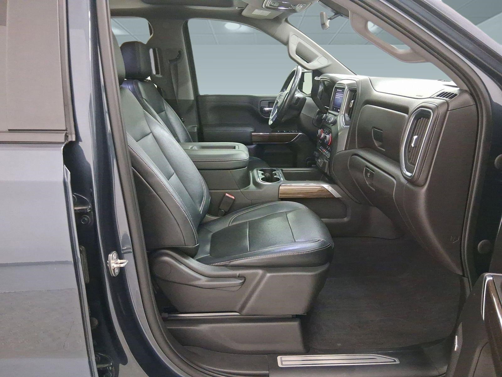 Used 2020 Chevrolet Silverado 1500 RST w/ All-Star Edition image 23