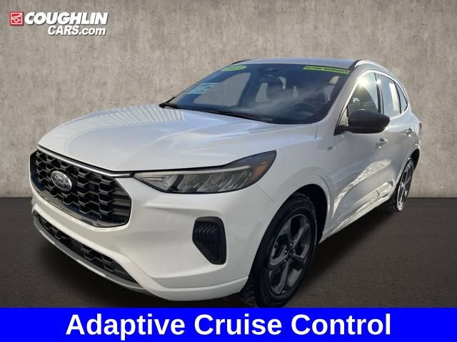 Used 2023 Ford Escape ST-Line image 4