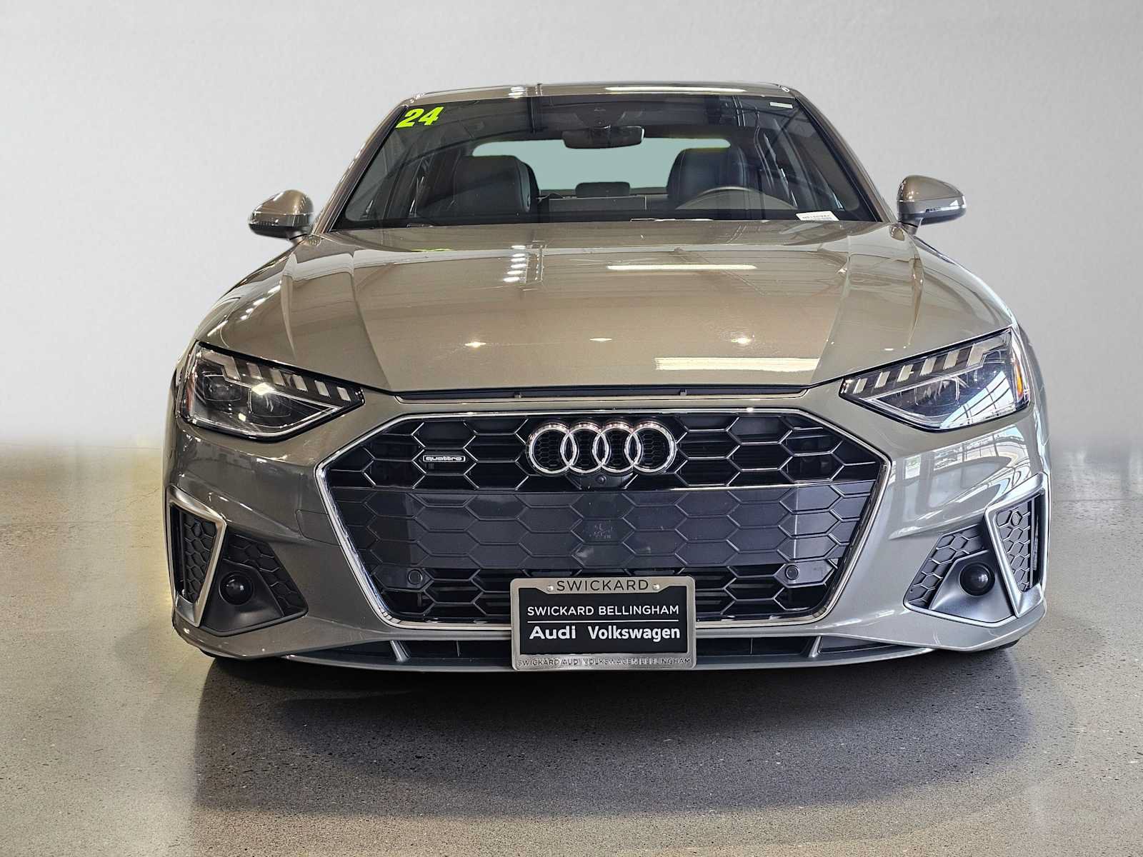 Used 2024 Audi A4 2.0T Premium Plus AWD/4WD image 8