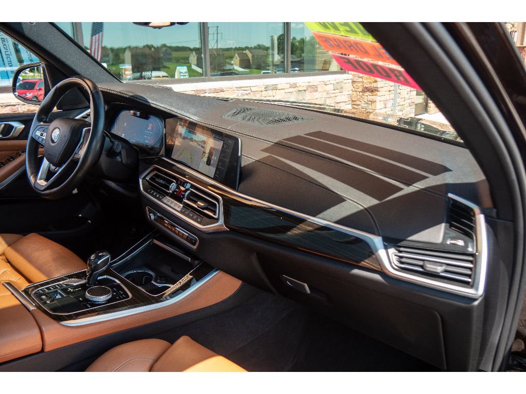 Used 2019 BMW X5 xDrive40i w/ Executive Package AWD/4WD image 15
