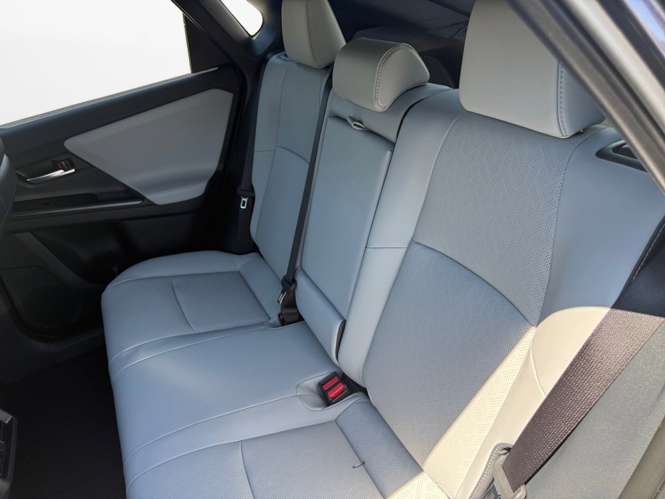 New 2026 Subaru Solterra AWD/4WD image 12