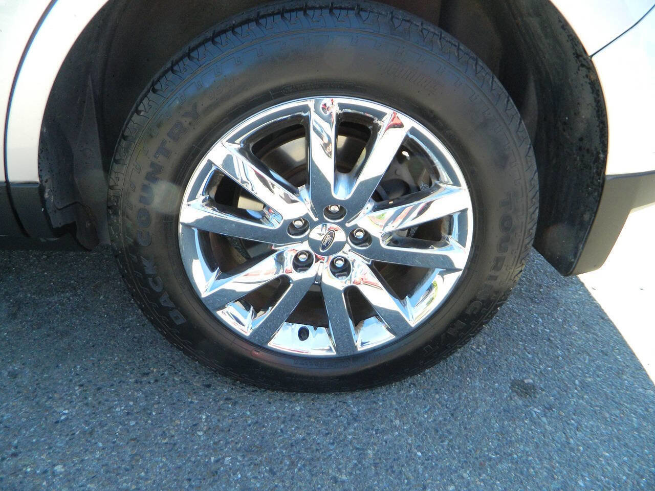 Used 2011 Ford Edge Limited AWD/4WD image 23