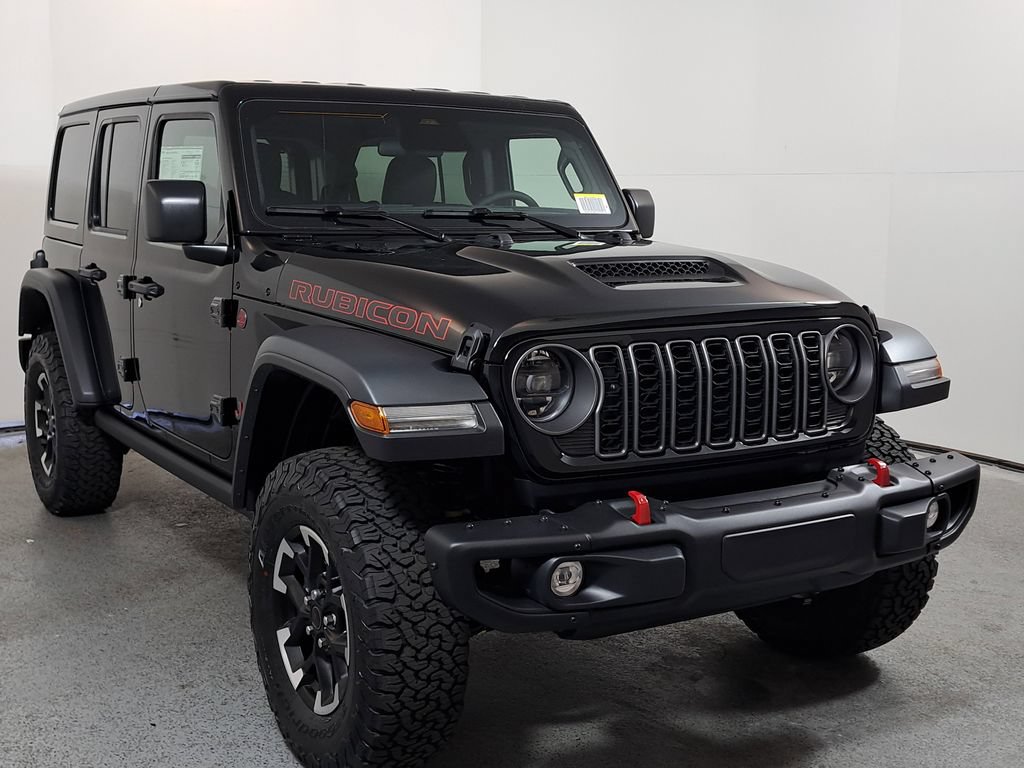 New 2026 Jeep Wrangler Unlimited Rubicon w/ Steel Bumper Group