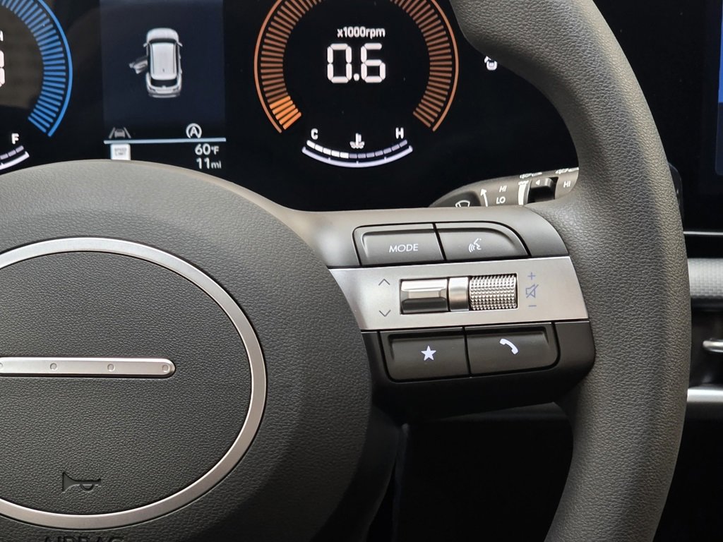 New 2026 Hyundai Tucson SE image 19