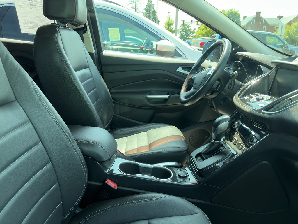 Used 2014 Ford Escape Titanium w/ Equipment Group 401A AWD/4WD image 4