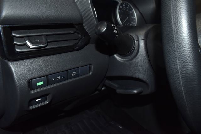 Used 2025 Nissan Sentra SV image 25