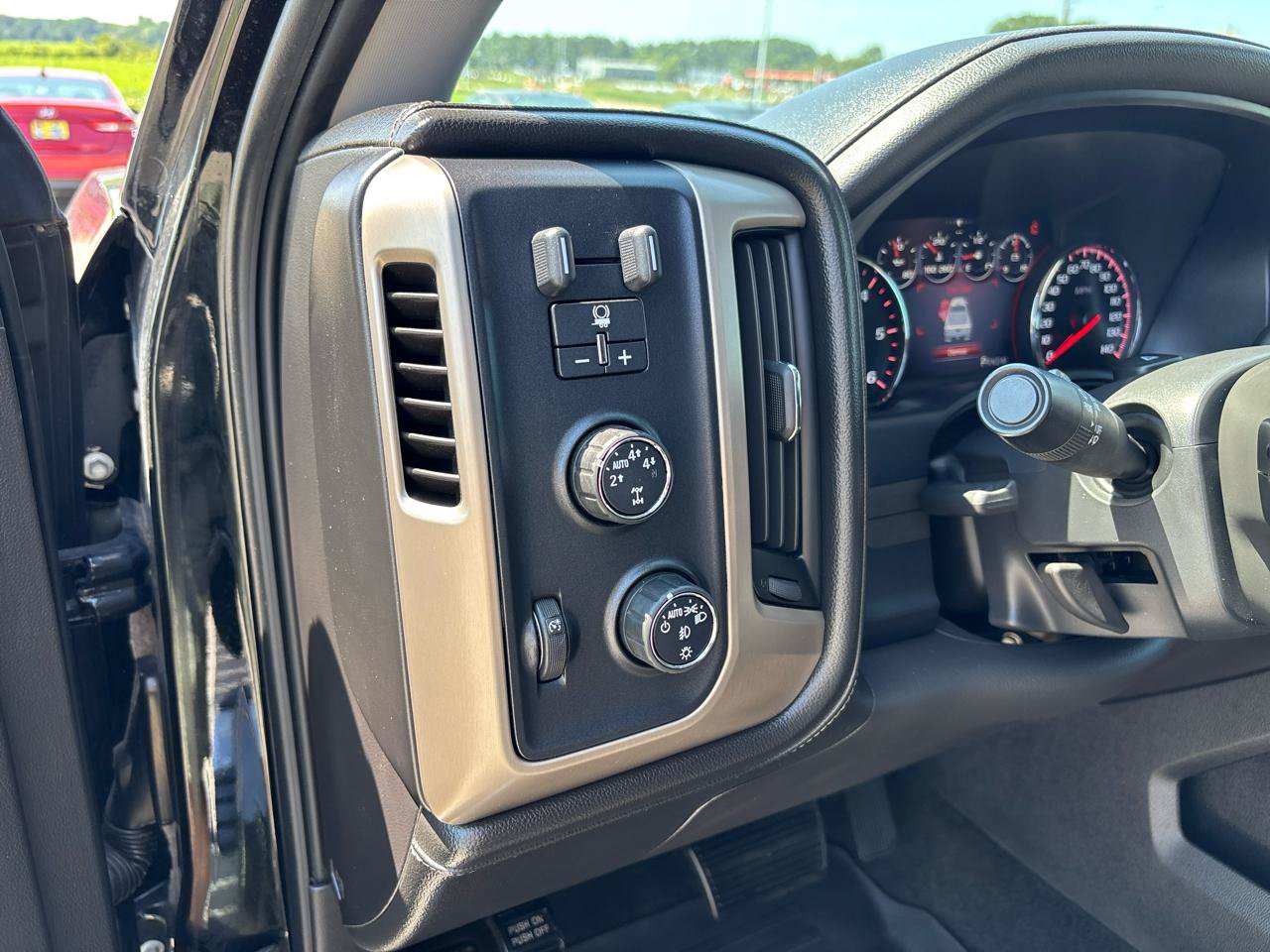 Used 2014 GMC Sierra 1500 Denali w/ Driver Alert Package AWD/4WD image 20
