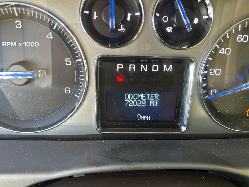 Used 2008 Cadillac Escalade EXT image 17