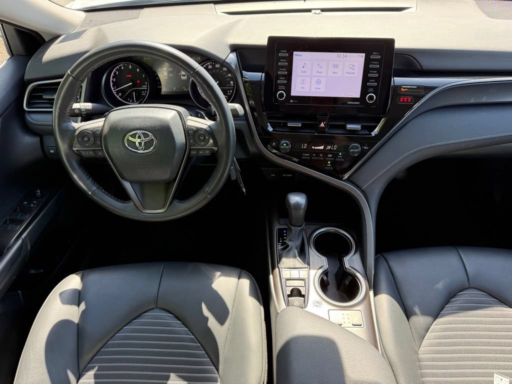 Used 2024 Toyota Camry SE w/ Cold Weather Package AWD/4WD image 16