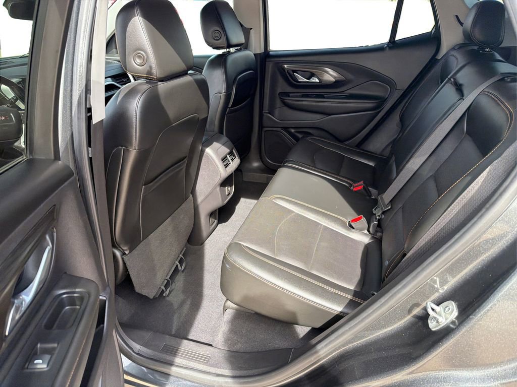Used 2021 GMC Terrain SLT image 11