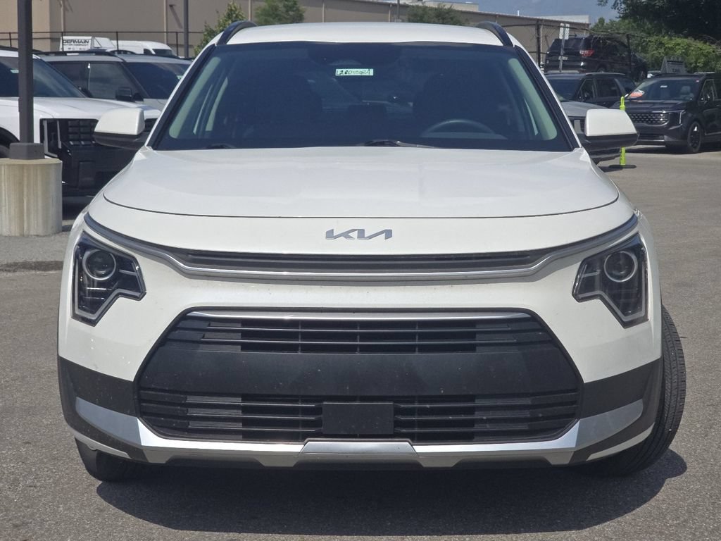Used 2023 Kia Niro EX FWD image 12