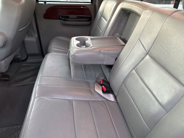 Used 2005 Ford F250 Lariat image 28
