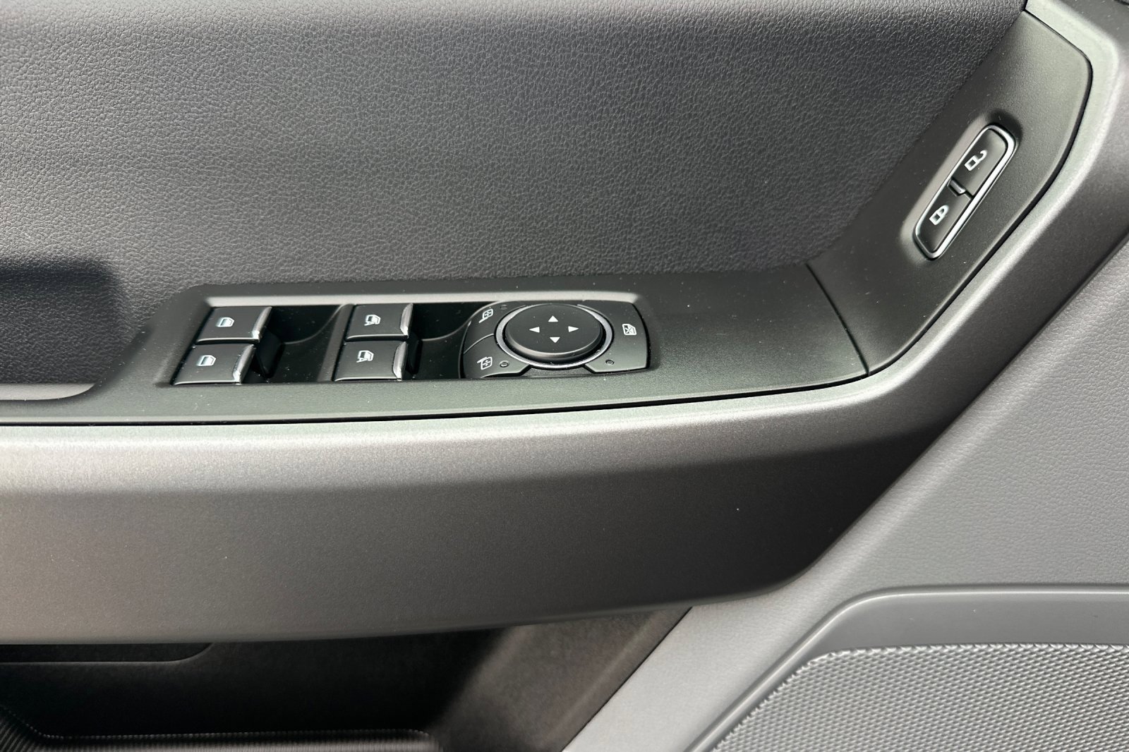 New 2025 Ford F250 XLT w/ 360-Degree Camera Package image 11