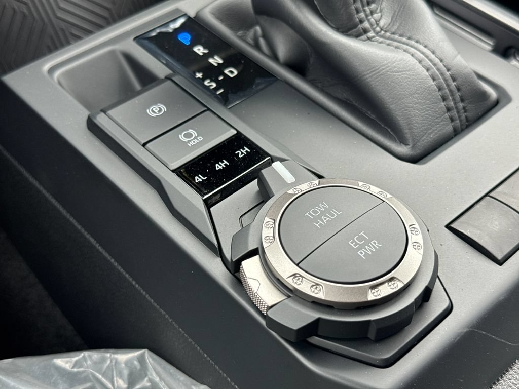 New 2026 Toyota Tacoma SR5 AWD/4WD image 28
