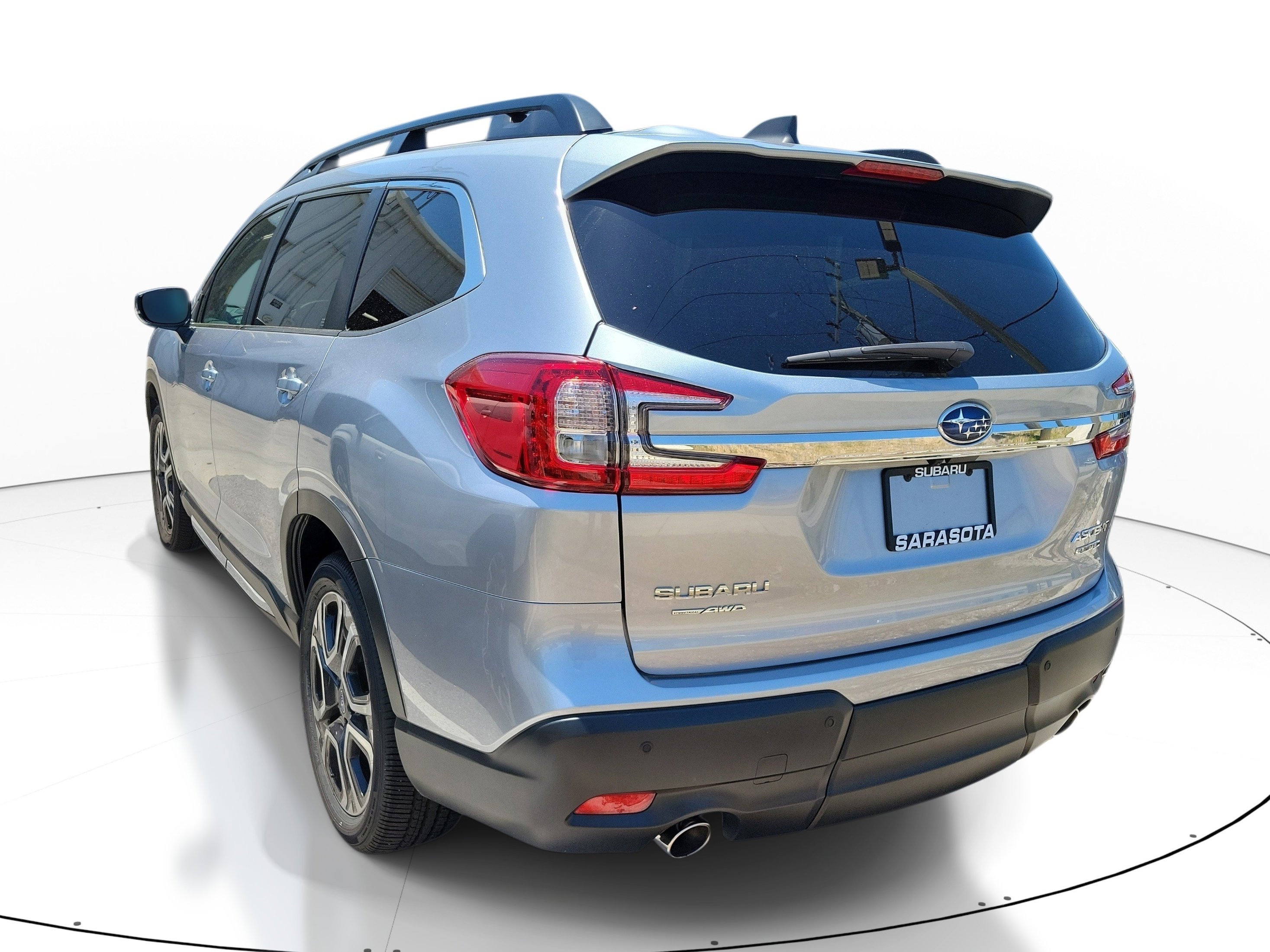 Used 2026 Subaru Ascent Limited AWD/4WD image 4