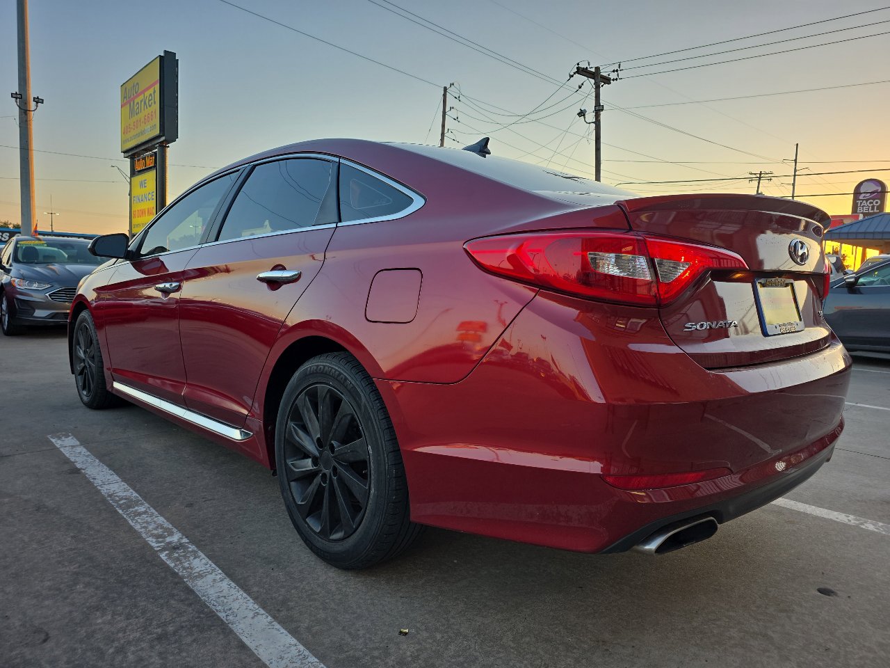 Used 2016 Hyundai Sonata Sport w/ Option Group 02 image 7