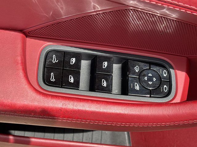 Used 2019 Porsche Panamera 4 AWD/4WD image 23