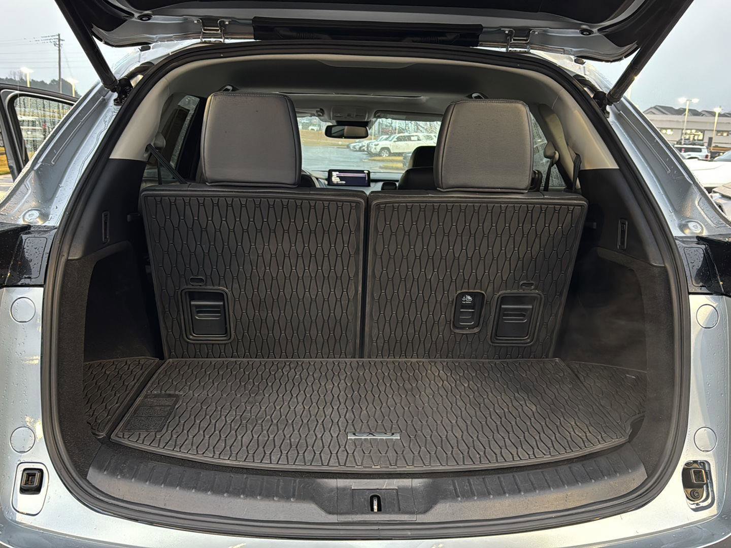 Used 2023 MAZDA CX-9 Touring image 31