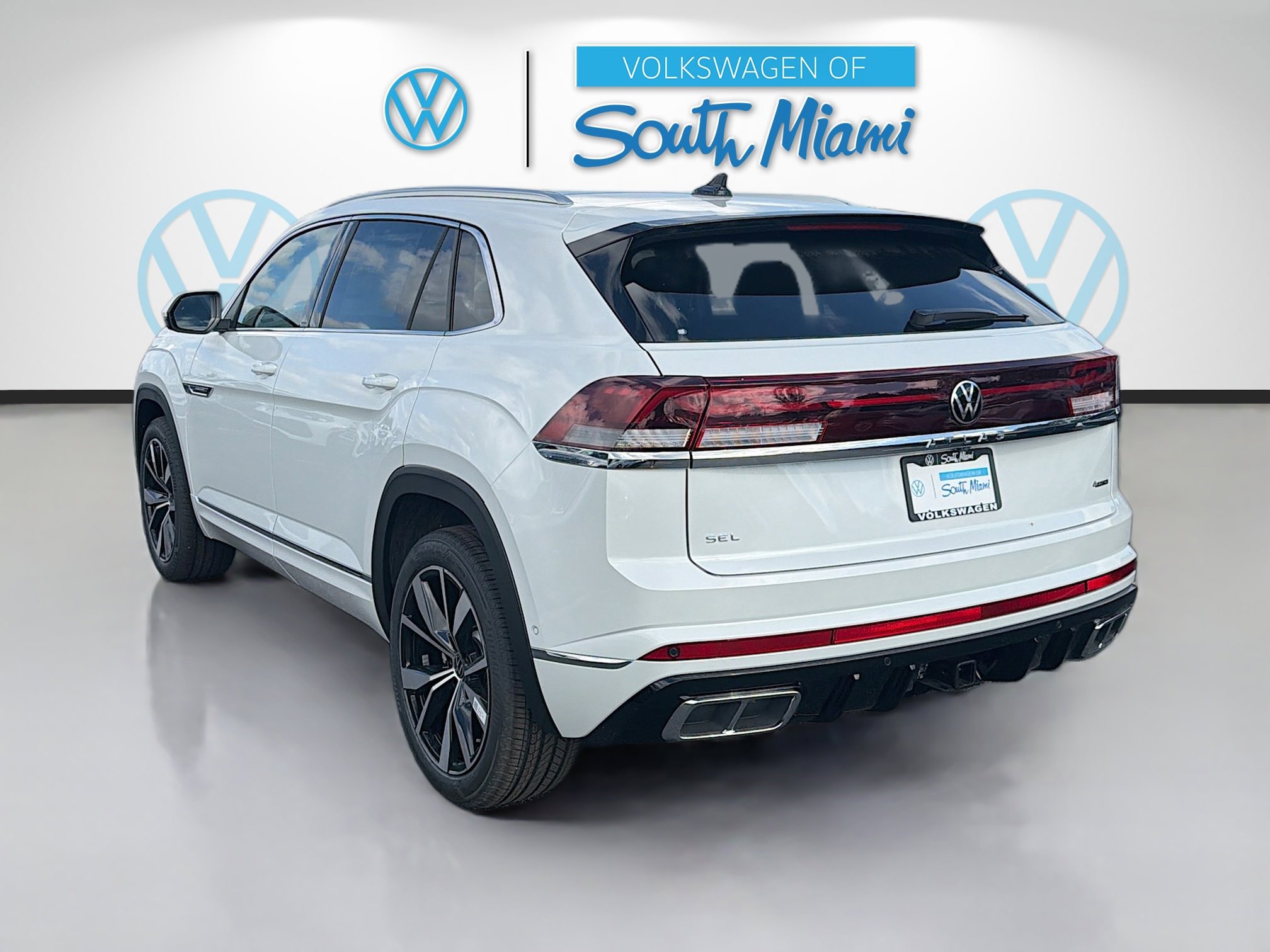 New 2026 Volkswagen Atlas Cross Sport SEL Premium R-Line image 5