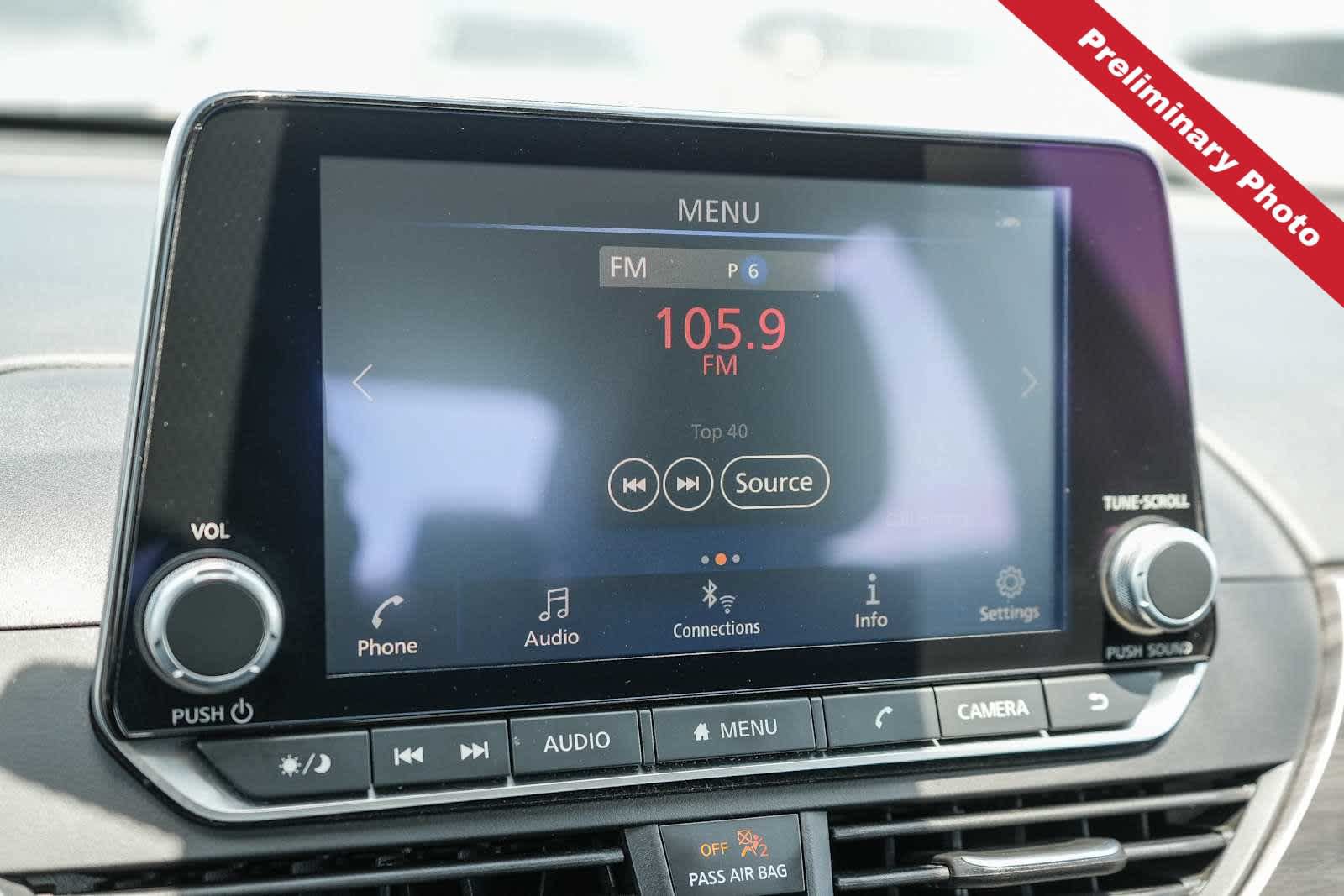 Used 2025 Nissan Altima 2.5 SV FWD image 19