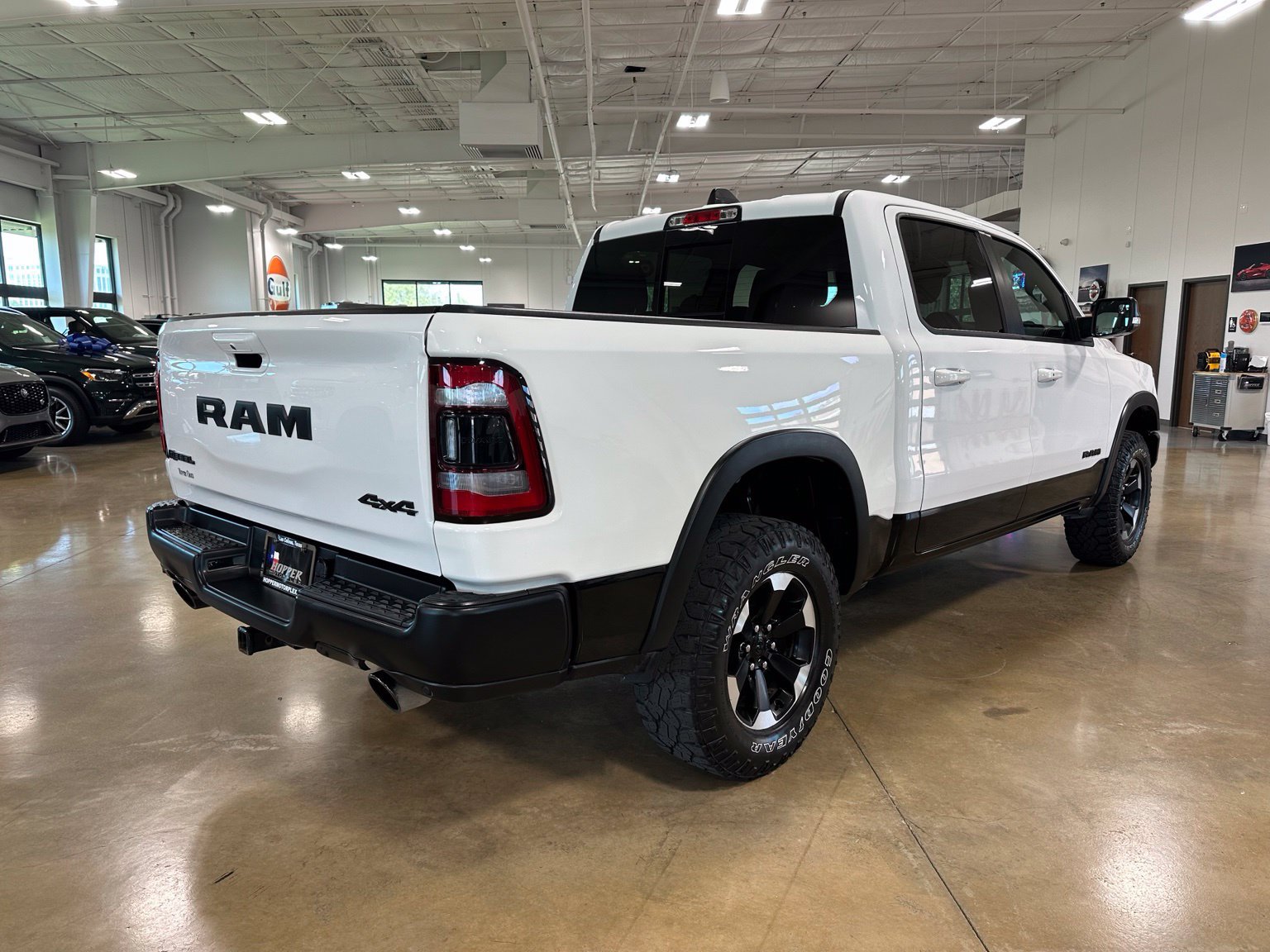 Used 2022 RAM 1500 Rebel w/ Rebel Level B Equipment Group AWD/4WD image 8