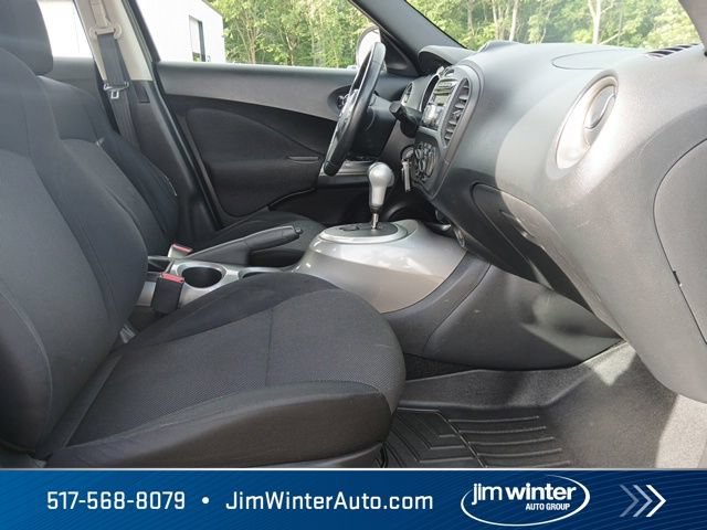 Used 2013 Nissan Juke S FWD image 12