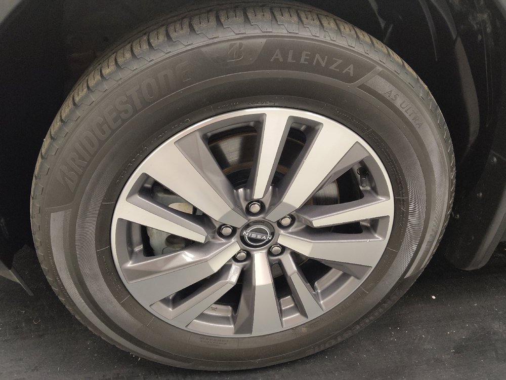 Used 2022 Nissan Pathfinder SL FWD image 31