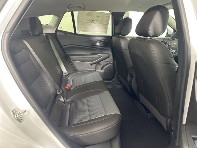 New 2026 Chevrolet Trax LT image 14