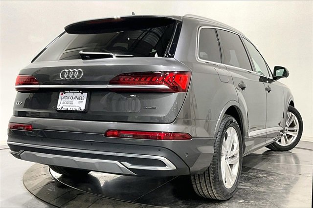 Used 2022 Audi Q7 3.0T Prestige image 2