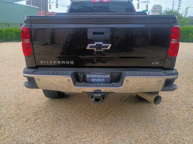 Used 2018 Chevrolet Silverado 2500 LTZ w/ Duramax Plus Package AWD/4WD image 9