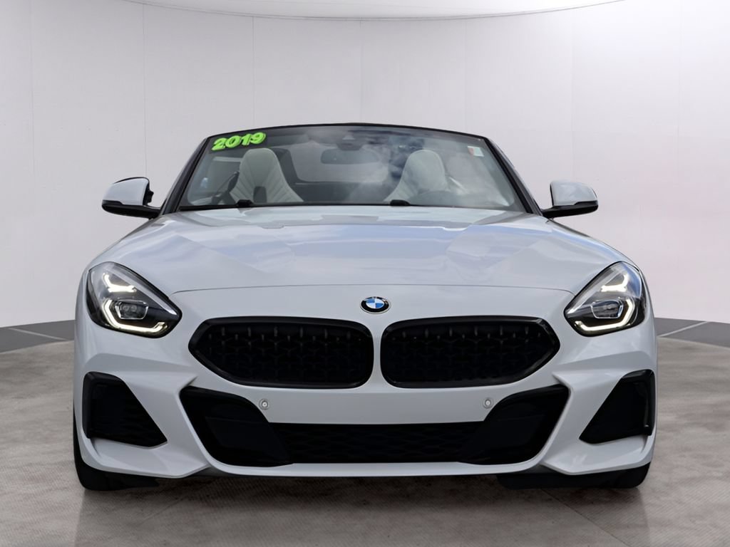 Used 2019 BMW Z4 sDrive30i w/ M Sport Package RWD image 2