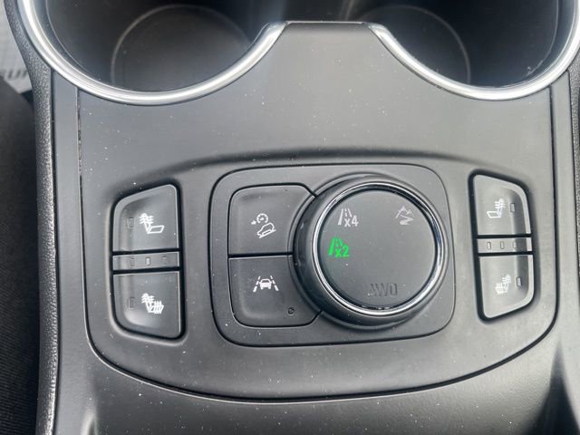 Used 2021 GMC Terrain SLT image 3