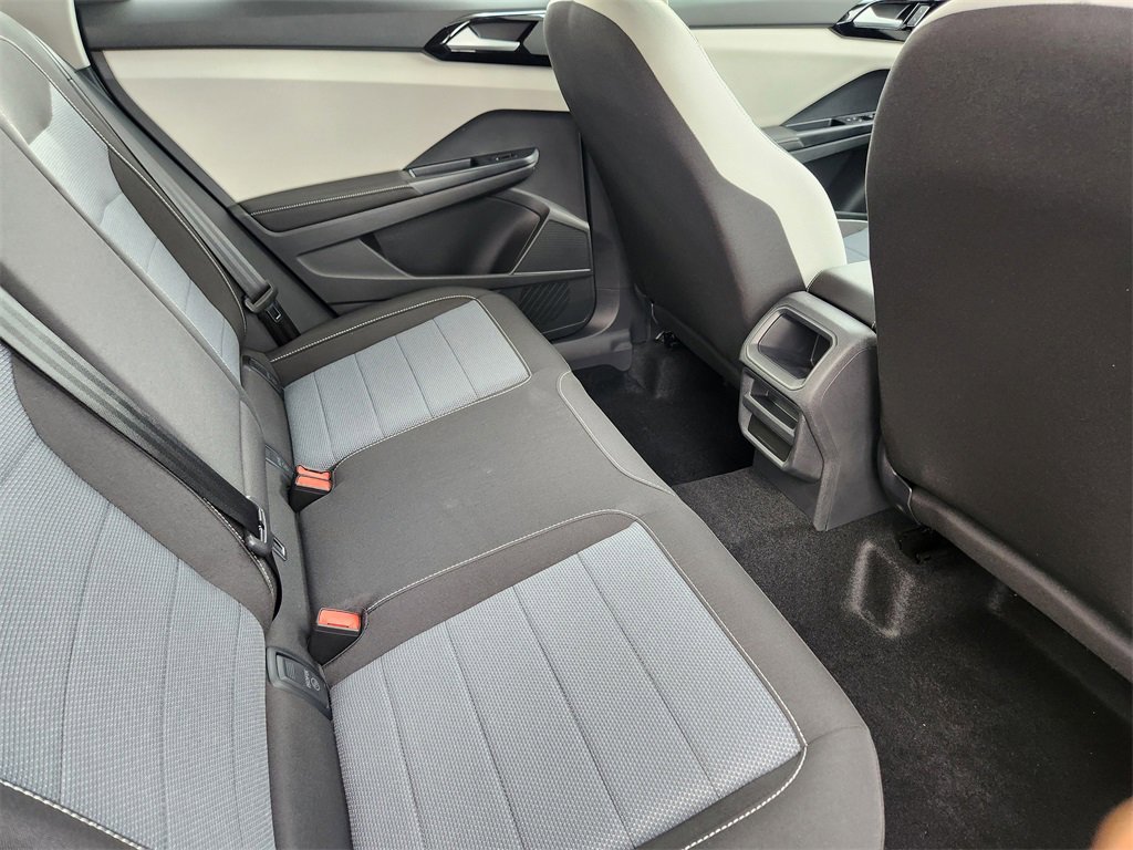 New 2025 Volkswagen Taos S image 21