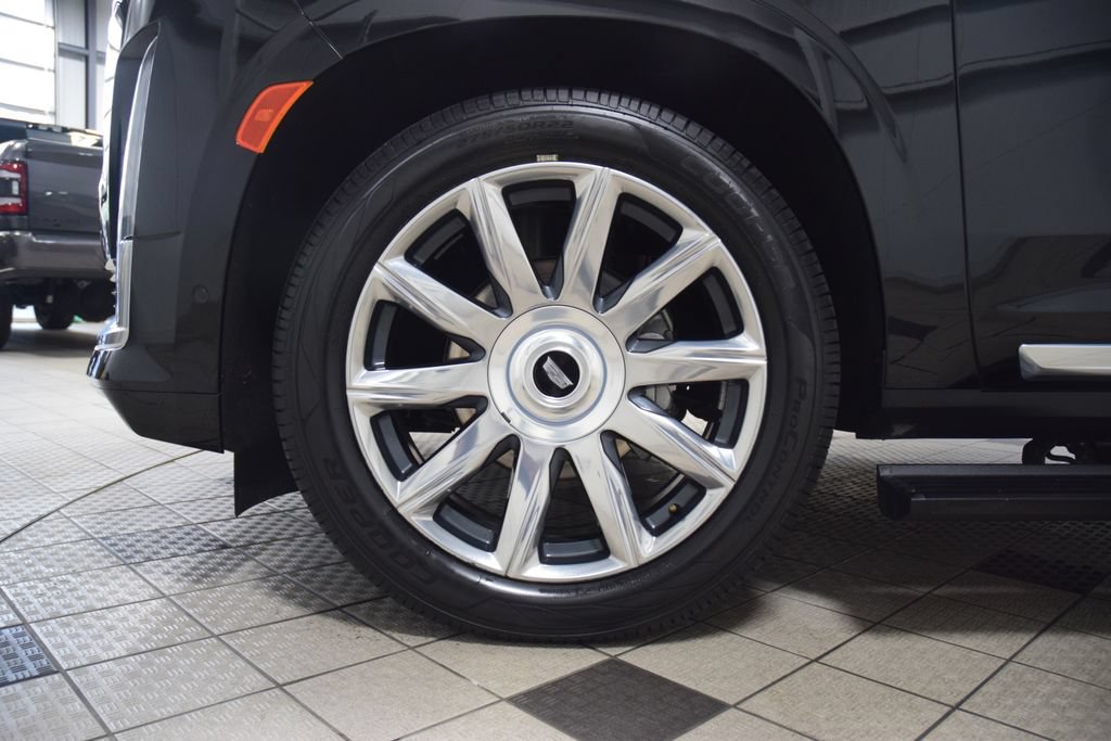 Used 2024 Cadillac Escalade ESV Premium Luxury Platinum AWD/4WD image 21