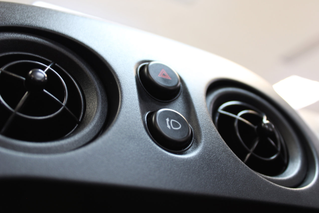 Used 1996 MAZDA MX-5 Miata image 39