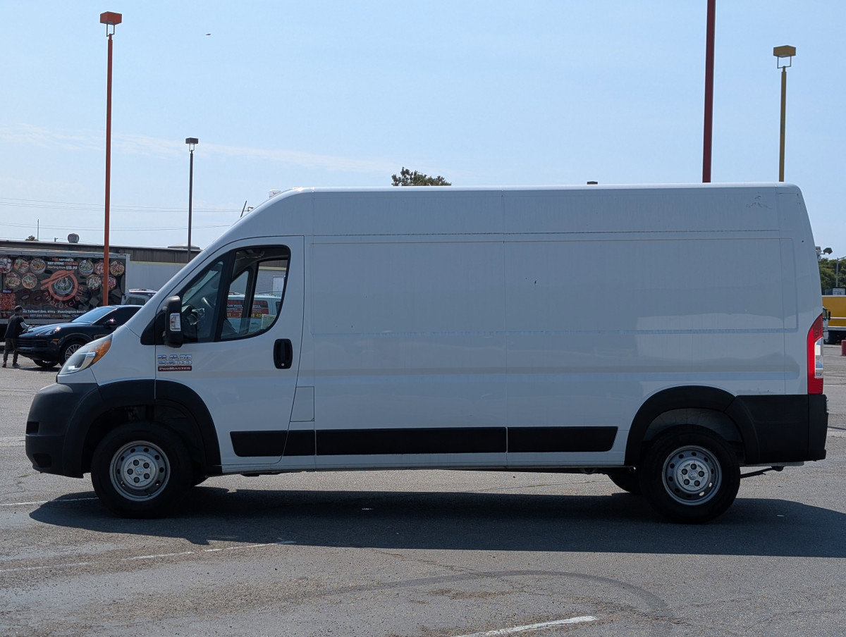 Used 2022 RAM ProMaster 3500 w/ Convenience Group image 4