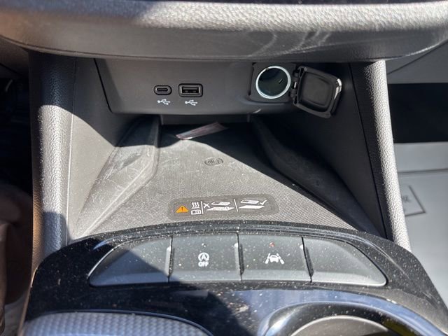 Used 2025 Buick Envista Avenir image 21