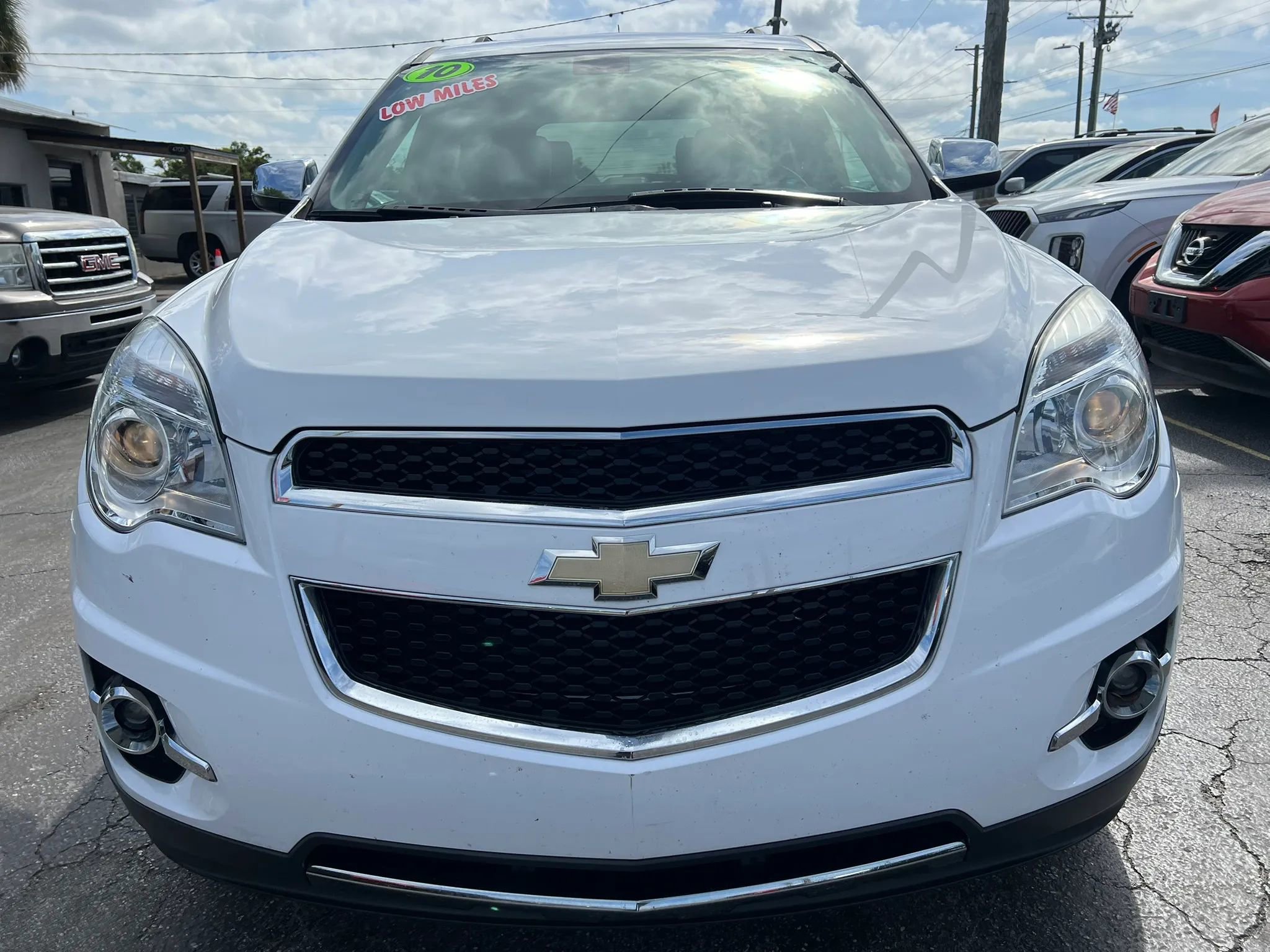 Used 2010 Chevrolet Equinox LTZ image 3