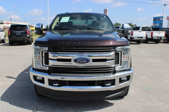 Used 2019 Ford F250 XLT w/ XLT Premium Package AWD/4WD image 2