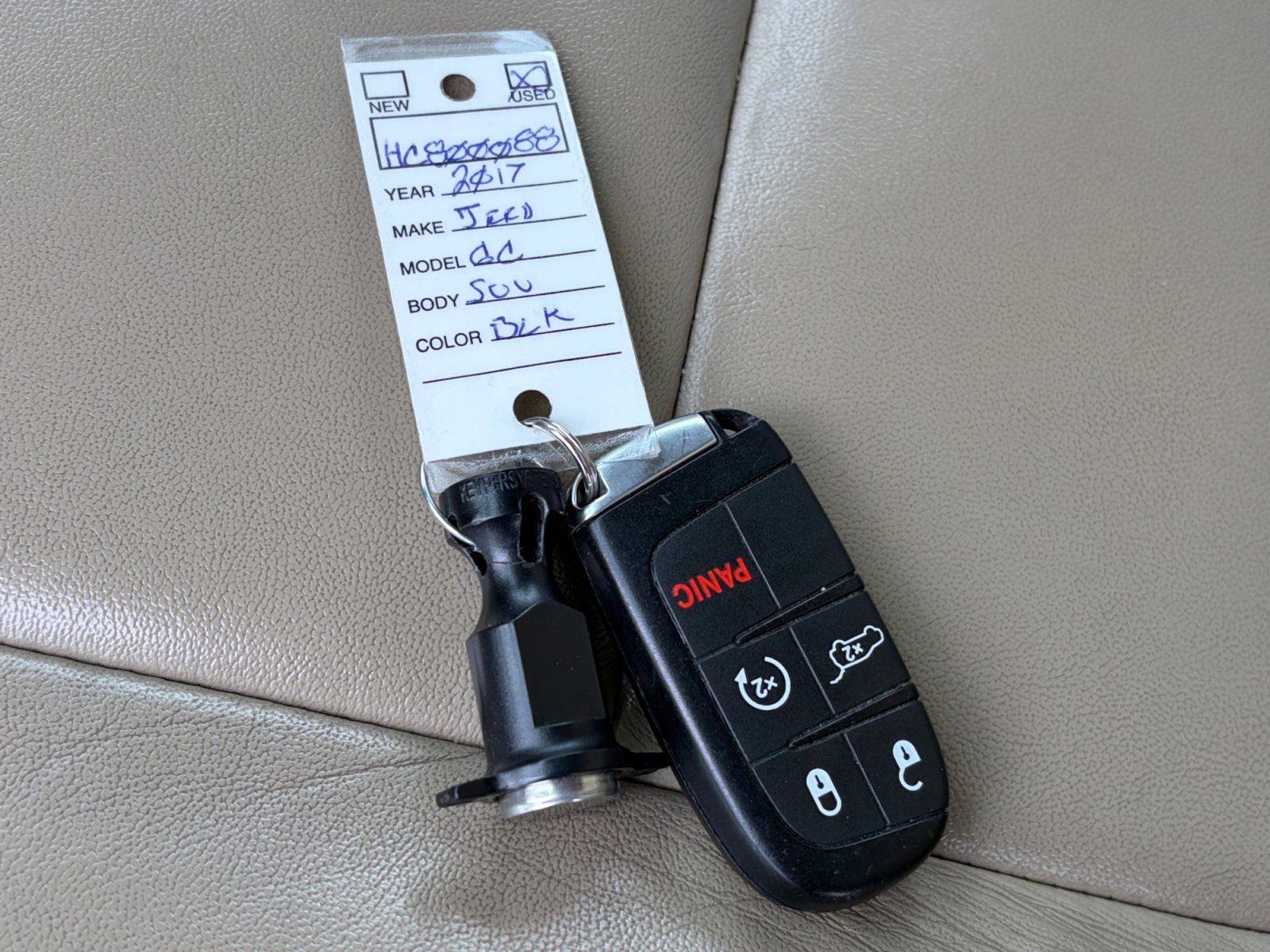 Used 2017 Jeep Grand Cherokee Limited w/ Trailer Tow Group IV image 30